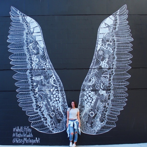 Meet your Posher, Trisha - Picture 7 of 15